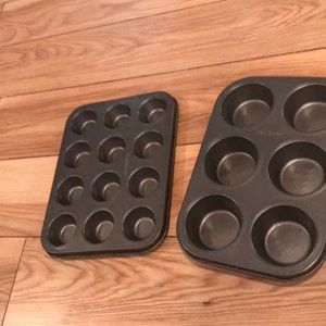 Two cupcake pans and two cake pans different sizes